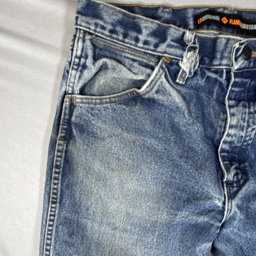 Wrangler FR Flame Resistant Men's Blue Cotton Jeans Cowboy Cut Size 33x32 - Picture 4 of 8